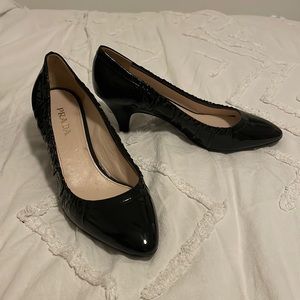 Prada black shiny heels